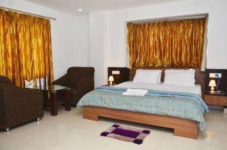 Hotel Food And Banquet Empees, Siliguri 2